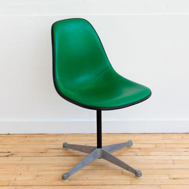 Ray and Charles Eames Psc Swivel Chair