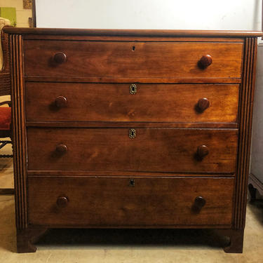 1850s Plantation Walnut Dresser, Four drawer, Local Springfield VA Pick up (Delivery/shipping extra) 