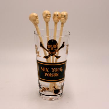 vintage George Briard Mix Your Poison tumbler with four skull swizzle sticks with rhinestone eyes 