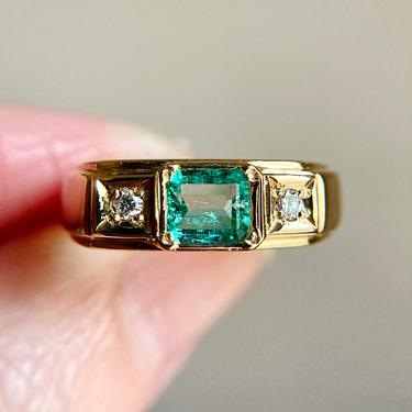 Vintage 18K 750 Yellow Gold Emerald & Diamond Band Stacking Gypsy Ring Sz 7.5 3.9g 