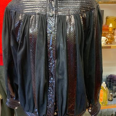 Amazing Leather Bomber Jacket 