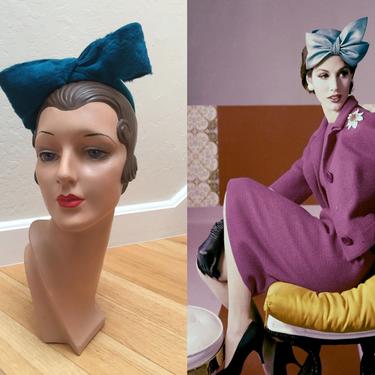 Awaiting The Cocktail Hour - Vintage 1950s 1960s Cerulean Teal Turquoise Fur Felt Bow Hat 