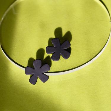 Adorable Black Flower Clay Stud Earrings / Geometric Statement Jewelry 