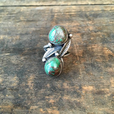 FEATHERED FRIEND Vintage 70s Ring | 1970s Double Decker Green Turquoise and Silver Ring | Native American Navajo Style, Southwestern Jewelry 