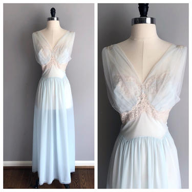 Vintage 60s Bridal Blue Vanity Fair Nylon Negligee/Night Gown 