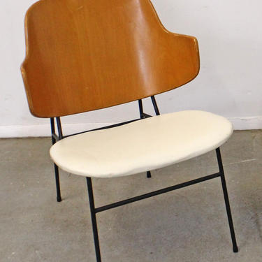Vintage Mid-Century Danish Modern IB Kofod Larsen Selig Penguin Accent Chair 