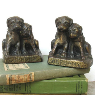 Vintage Hubley Cast Iron Orphan Bookend Puppies, Dog Book Ends, 1920's Puppy Dog Book Ends 