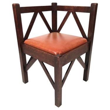 Arts &amp; Crafts Period Oak Corner Chair
