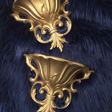 Pair of Gilded wall pockets Syrocco style Vintage Dart 4445 Gold Wall Pocket 
