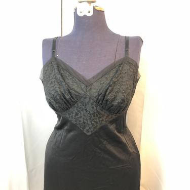 1960s vintage lingerie Vanity Fair black dress slip lace and chiffon 40 XL 