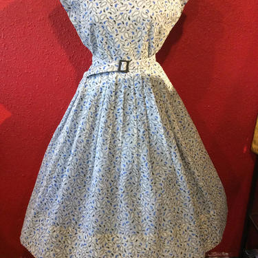 1950s Large Print Dress Blue Paisley Plus Size Nylon Seersucker 