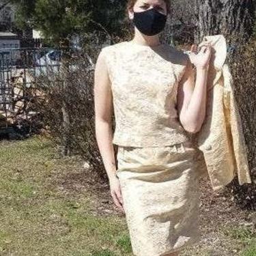 Wow. Vintage 50s/60s Silk Brocade Gold Lame Suit 3 Piece Skirt Suit Very Jackie-O   sz S/M 