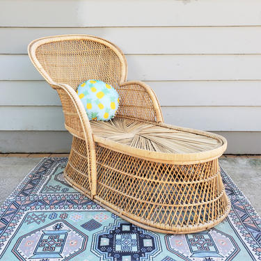 FREE SHIPPING! Vintage Wicker Chaise Lounge | Boho Rattan Peacock Chair Style Black Trim | Fan-Back Loveseat/Couch/Sofa 
