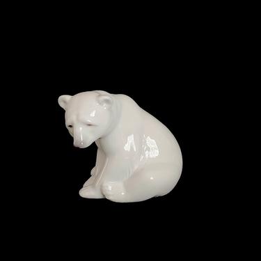 Vintage Spanish Lladro Porcelain Sitting White Polar Bear Figure Figurine Statue Daisa Hand Made in Spain 