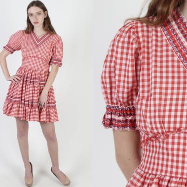 Vintage 70s Red Gingham Dress / Americana Picnic Saloon Dress / Country Waitress Square Dance Outdoors Lace Mini Dress 