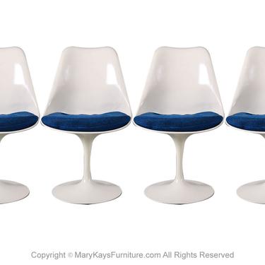 Four Knoll Eero Saarinen Swivel Tulip Chairs 