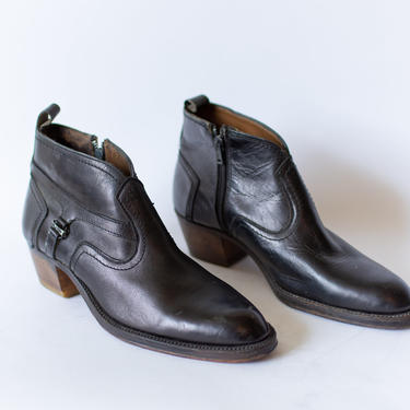 Size 7.5 8 | Vintage Deadstock 80s Western Short Boots | Vonder Black Western Stitching Side Zip Boot | 
