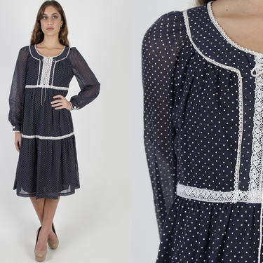 Vintage 70s Navy Swiss Dot Dress / Thin Blue Polka Dot Dress / Corset Chest Crochet Lace Tiered Skirt / Womens Prairie Festival Midi Dress 