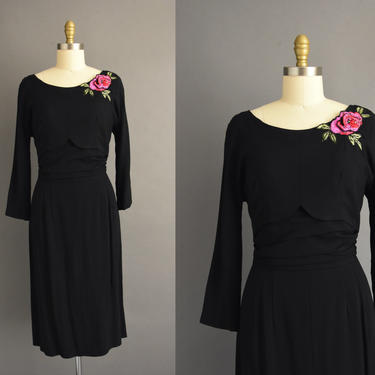 1950s vintage dress | Gorgeous Jet Black Rayon Rose Cocktail Party Wiggle Dress | Large | 50s dress 