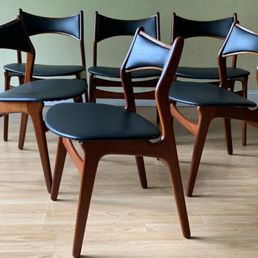 Set of six Danish Teak dining chairs MODEL 310 B by Erik Buch (Erik Buck) 