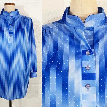Vintage Aimee of California Blue Striped Geometric Geo Polka Dot Shirt White 3/4 Sleeve Blouse 70s 1970s Plus Size Volup Curvy XXL 2XL XL 