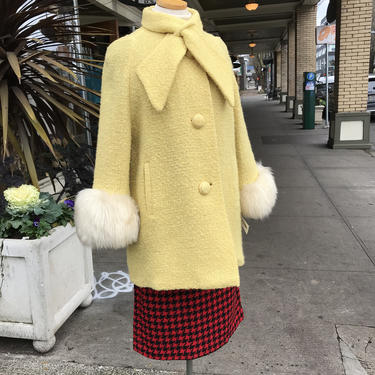 1960’s mod dress jacket~ Custard yellow coat with huge shearling cuffs~ white fur trim~ 50’s-60’s beautiful Size Medium 