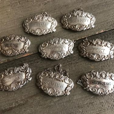 1 English Silver Plate Claret Decanter Labels, Richards & Knight, London Liquor Hanger, Bottle Tag, Marker, Hallmarked, 8 Available by JansVintageStuff