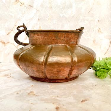 Vintage Copper Bucket, Hammered, Pail, Arts and Crafts Movement, Farm House, Country Home 