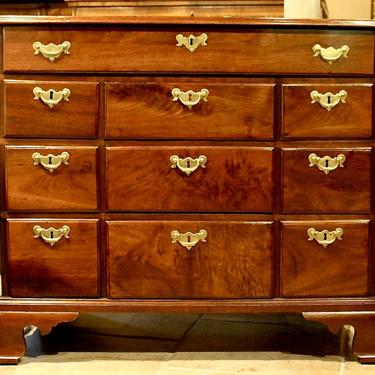Chippendale 10 Drawer Chest in Walnut, English Late 18th Century