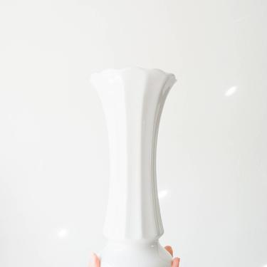 Mid Century Modern Glazed White Porcelain Vase // Wunsiedel // Bohemian Home Decor // Scandinavian Farmhouse 