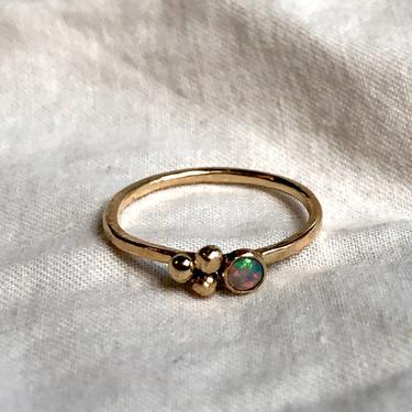 Opal Pebble Pinky Ring in 14k Yellow Gold 