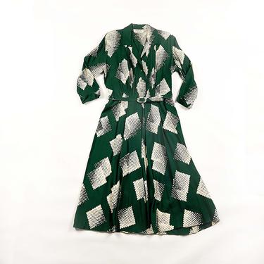 1940s Green and White Diamond Print Shirt Dress / Day Dress / Ann Colby / Pin Tucking / Novelty Print / Medium / Rhinestone Buttons / M / 