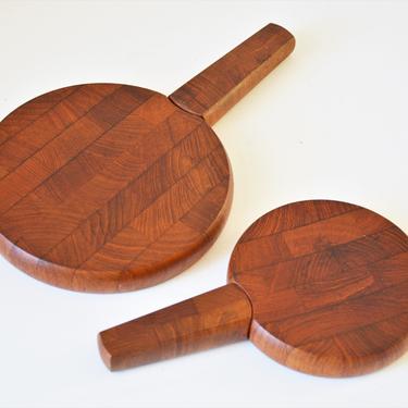 Vintage Danish Modern Cheese Cutting Boards with Knife Handles Designed by Jens Quistgaard for Dansk, set of 2 
