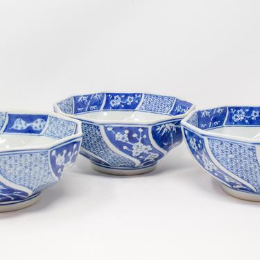 Blue and White Chinoiserie Bowls 