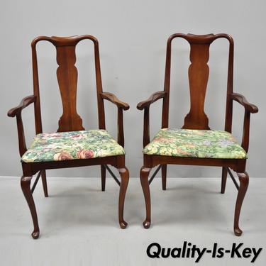 Pair of Vintage Thomasville Queen Anne Style Cherry Chair Dining Chair Armchairs