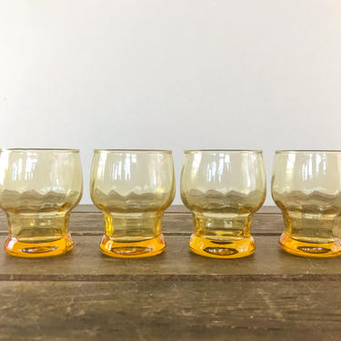 Set of 4 Mid-Century Tiara Gold Yellow Swirl Optic Stacking Tumblers – Vintage 1960s Libbey Barware – Petite Wine, Juice, Cocktail Glasses 
