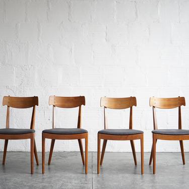DUX Dining Chairs (Set of 4)