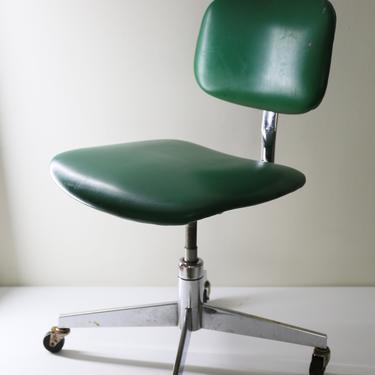 Vintage Steelcase Vinyl Office Chair - Mid Century Modern 