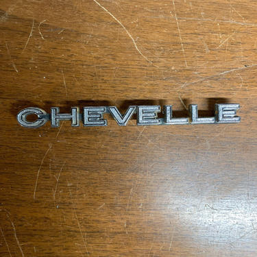 Vintage Chevrolet Chevelle Car Fender Emblem Nameplate Grille Emblem 