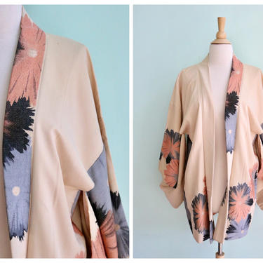 Vintage 1950's Pink and Blue Floral Haori Style Kimono | Size OSFM 