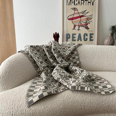 Vintage Cream Grey Patterned Throw Blanket | Cotton Blend Coverlet | 60&amp;quot; x 80&amp;quot; | BL001 