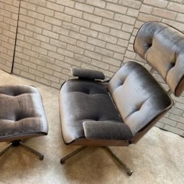 Mid Century Modern Eames Style Plycraft Lounge Chair and Ottoman Newly Upholstered - 2 Piece Set