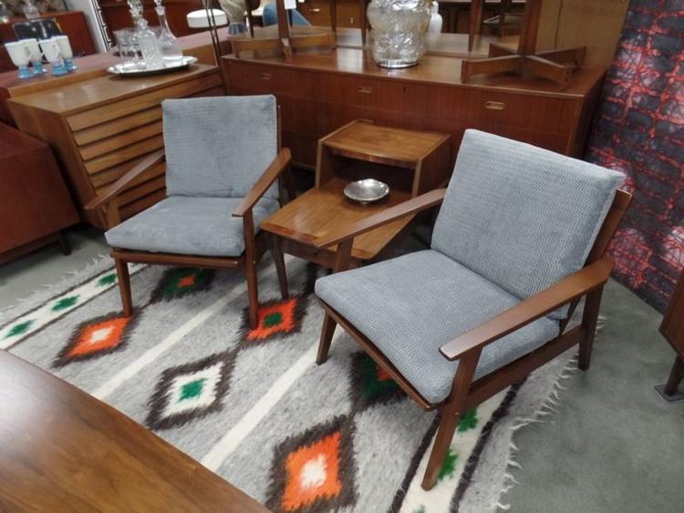 Pair of Mid-Century Modern walnut lounge chairs
