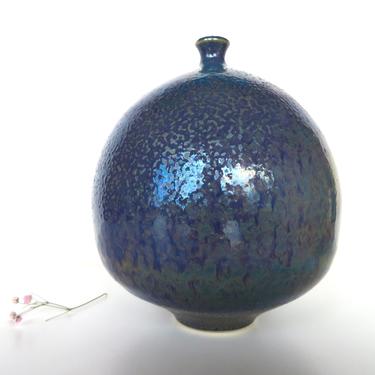 Vintage Studio Ceramic Weed Pot Vessel, Signed Minimalist Hand Thown Pottery Vase 