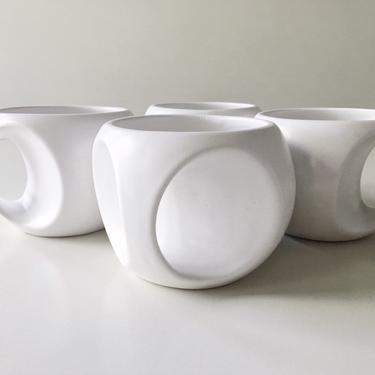 Sculptural Coffee cups Set for General Electric GE Graphic Sculpture Mid Century Designer 2 