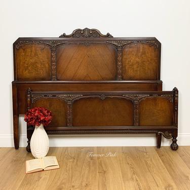 NEW - Antique Jacobean Full or Queen Size Bed, Headbord, Footboard, Vintage Walnut Bedroom Furniture 