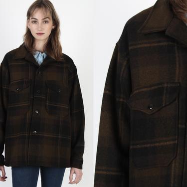 Vintage 60s Pendleton Hunting Jacket / Black Shadow Plaid Mackinaw Coat / Snap Up Chore Clothing / Tartan Plaid Wool Coat Mens Size L 