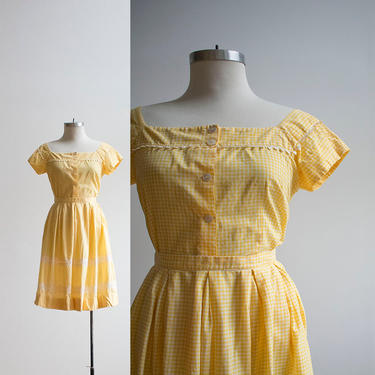 Vintage 2pc Gingham Outfit / Yellow Gingham Outfit / Vintage 2pc Skirt and Top Set / 1960s Matched Set / Yellow Gingham Set / 1950s Vintage 
