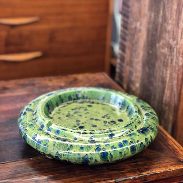 Vintage Mid Century Modern Ceramic Ashtray Green and Blue Speckled Glaze Large Retro Pottery Abstract Atomic Groovy 