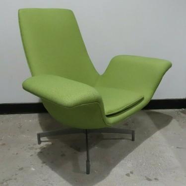 HBF FURNITURE DIALOGUE LIME GREEN SWIVEL LOUNGE CHAIR mid century modern
